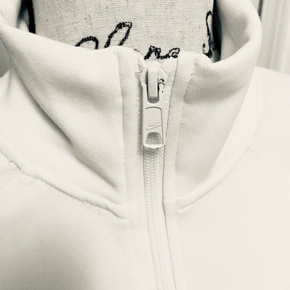 NIKE Retro Tracksuit Jacket Front Full Zip - Picture 3 of 9